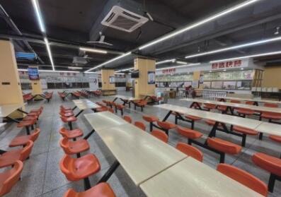 食宿条件